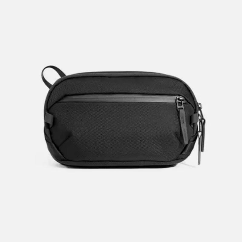 Day Sling 4 Sling Nylon 2.5L I - Outdoor Sport Day recensione e prezzo