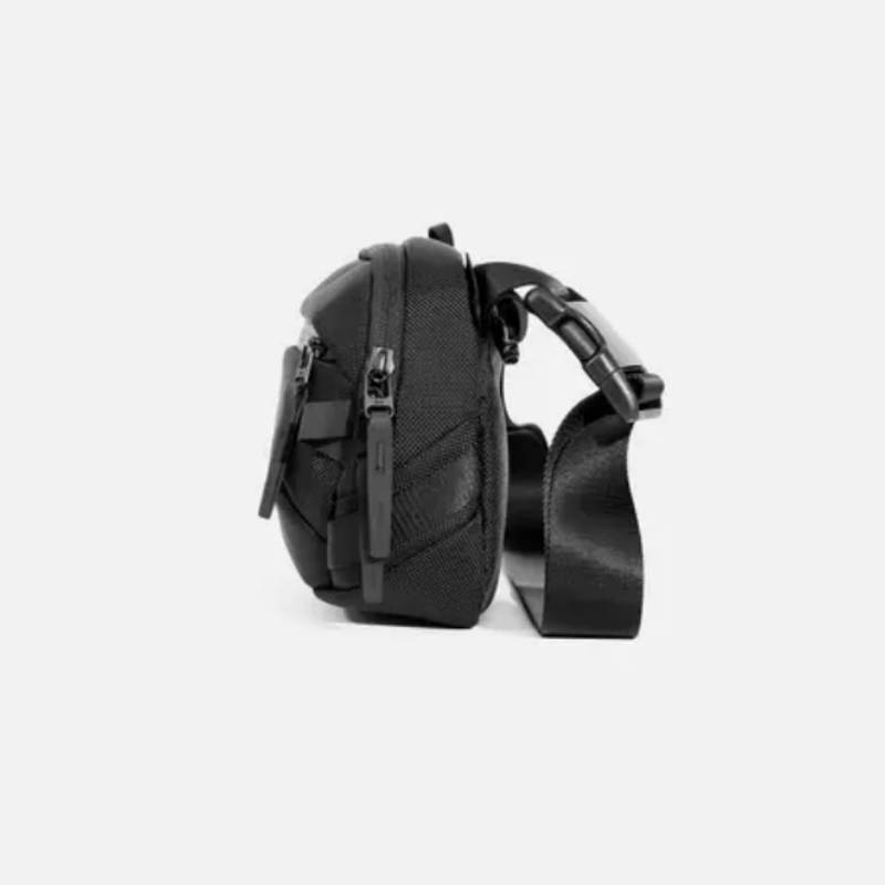 Day Sling 4 Sling Nylon 2.5L I - Outdoor Sport Day recensione e prezzo